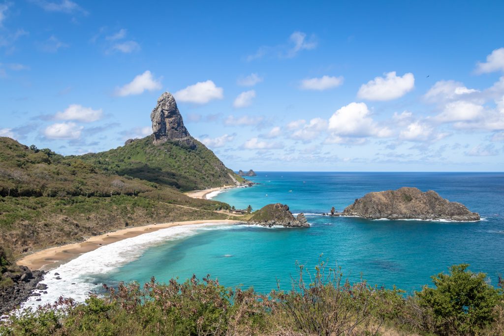 Descubra os melhores destinos para curtir férias no Brasil: Fernando de Noronha - PE