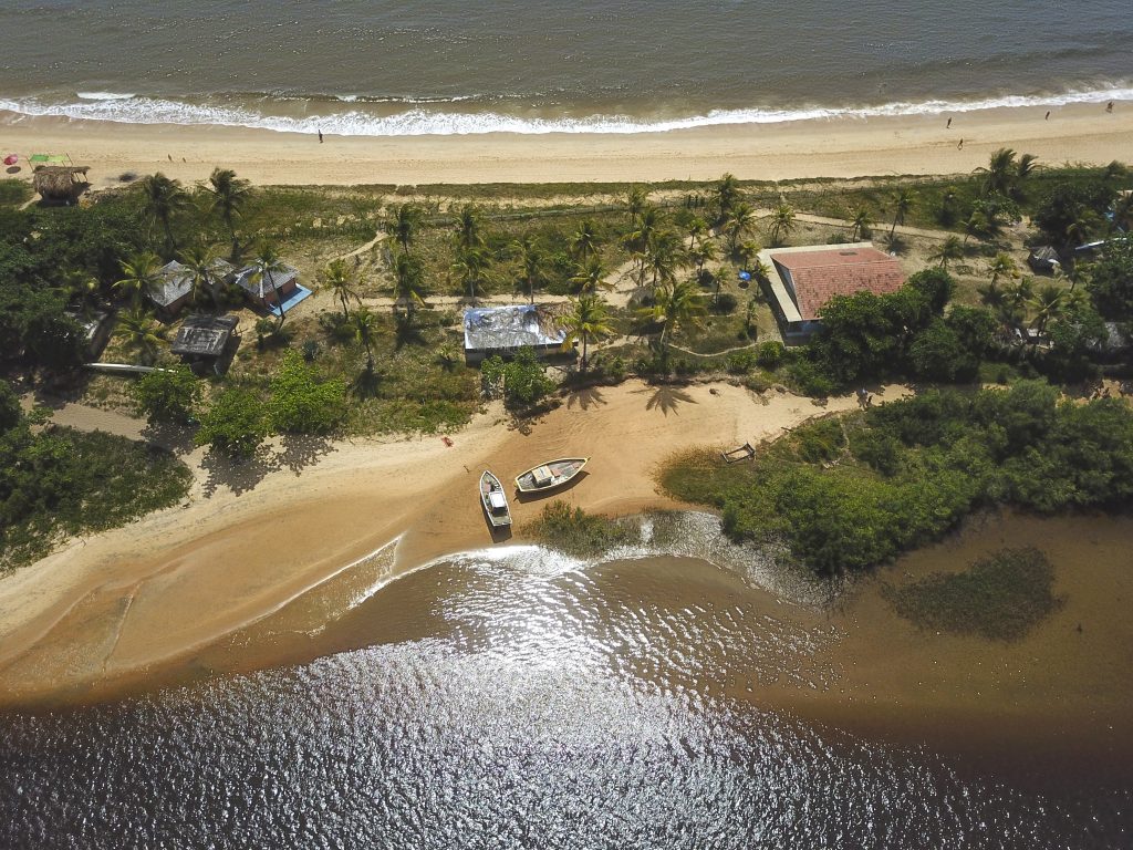 Descubra os melhores destinos para curtir férias no Brasil: Porto Seguro - BA